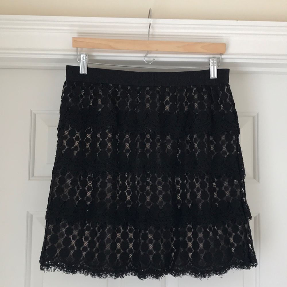Ann Taylor black skirt, Size 8, tiered black lace